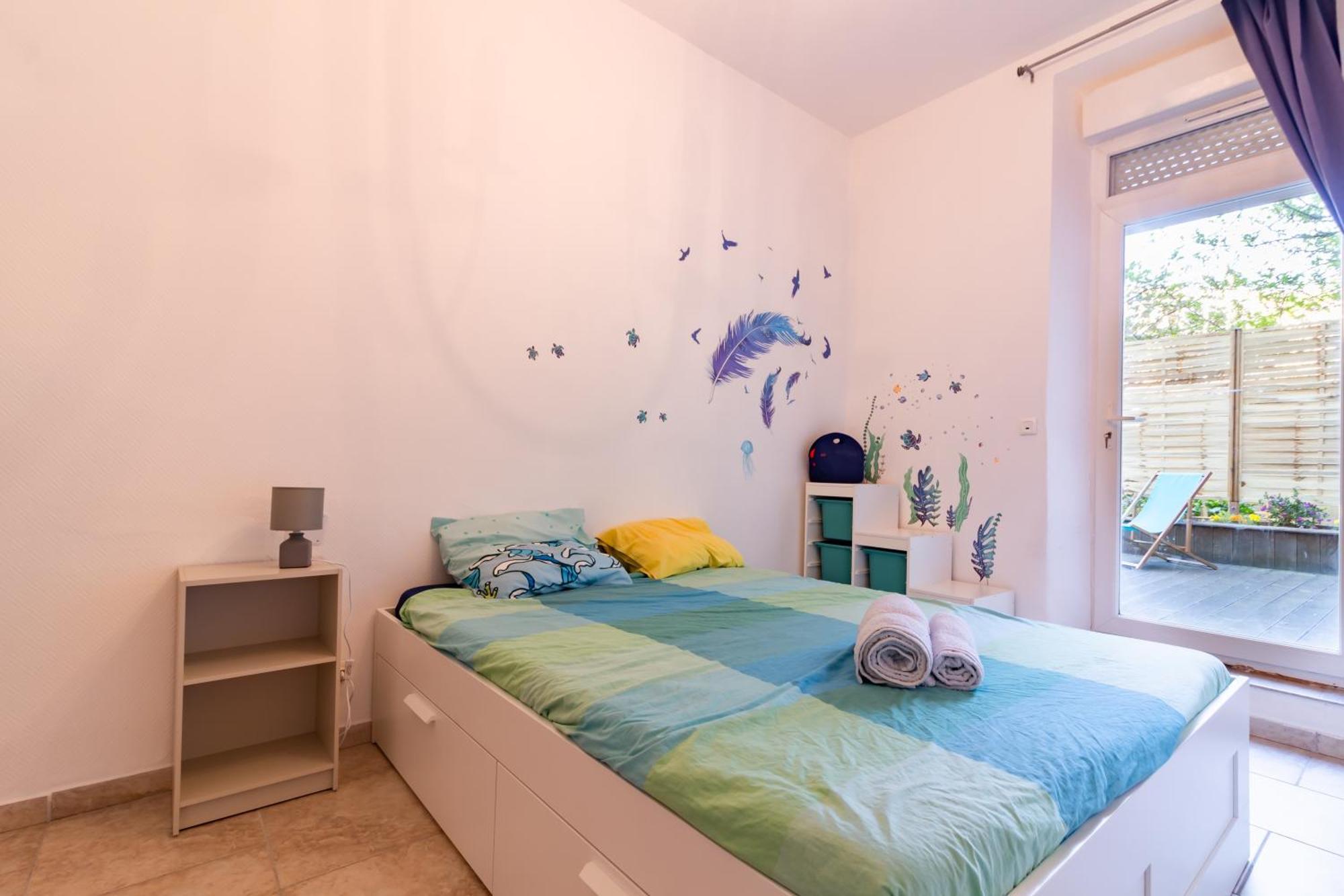Le Cerisier Des 4 Chemins - Appt 75M² Pour 6 Apartment Каркасон Екстериор снимка