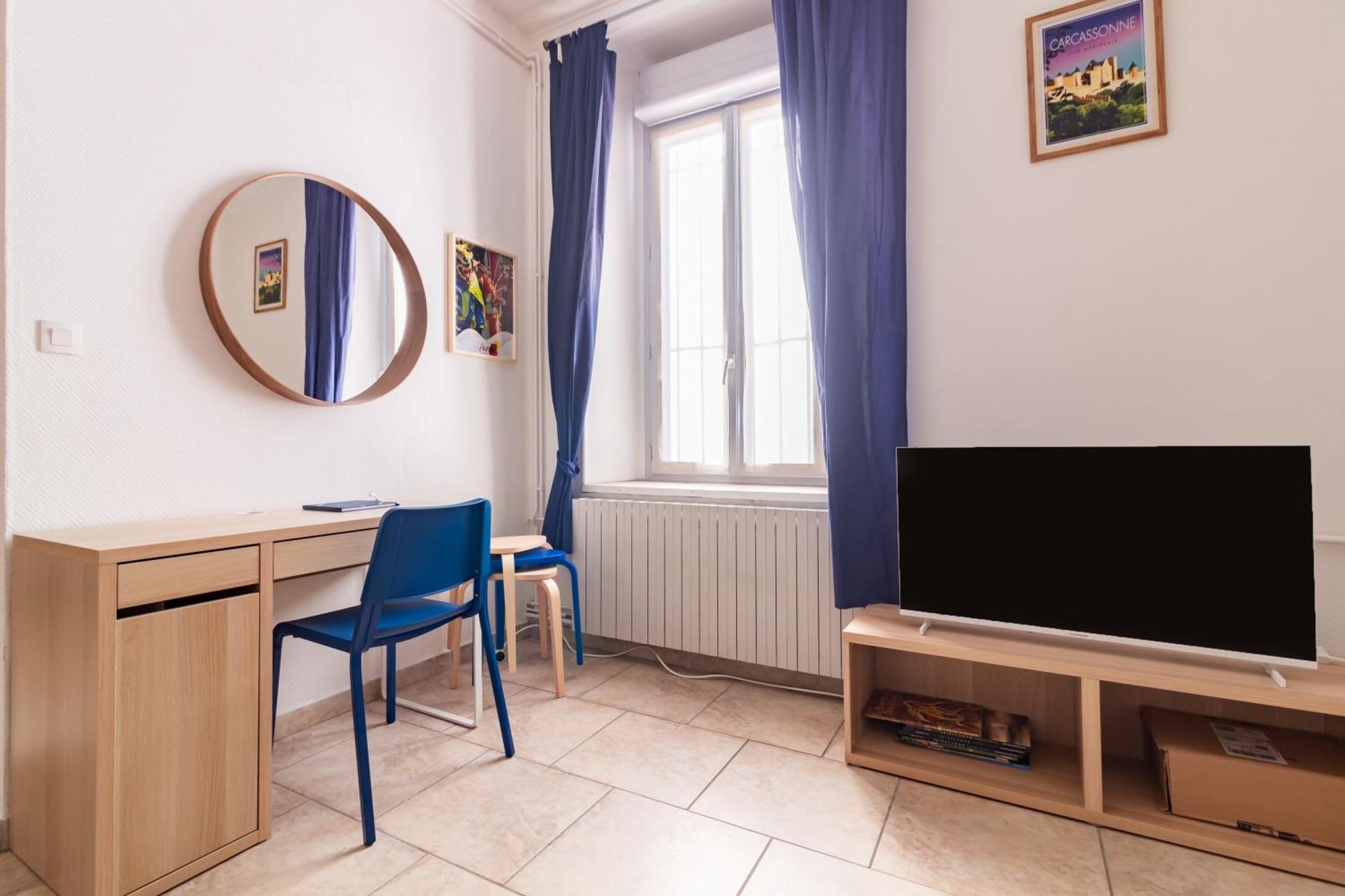 Le Cerisier Des 4 Chemins - Appt 75M² Pour 6 Apartment Каркасон Екстериор снимка
